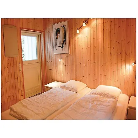 Ronnebo Holiday home *